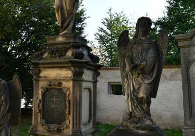 Louny u kostela 14 sv. pomocníků, Omnium, 2020