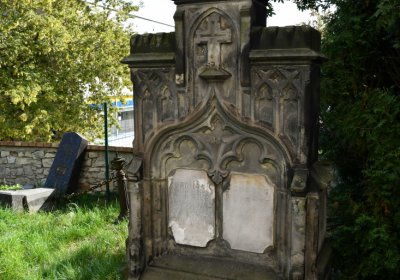 Louny u kostela 14 sv. pomocníků, Omnium, 2020