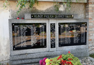 Louny městský hřbitov, Omnium, 2020