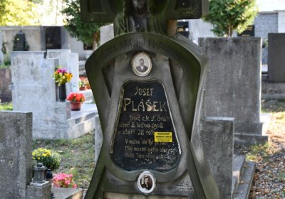 Louny městský hřbitov, Omnium, 2020