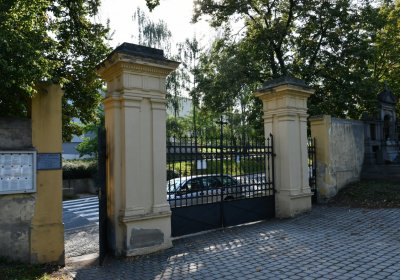 Louny městský hřbitov, Omnium, 2020