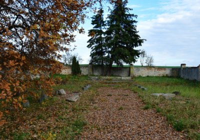 Údlice nový židovský hřbitov, Omnium, 2020