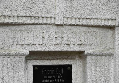 Městský hřbitov Bílina, Omnium, 2018