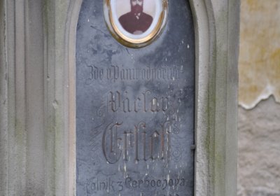 Černochov u kostela, Omnium, 2020